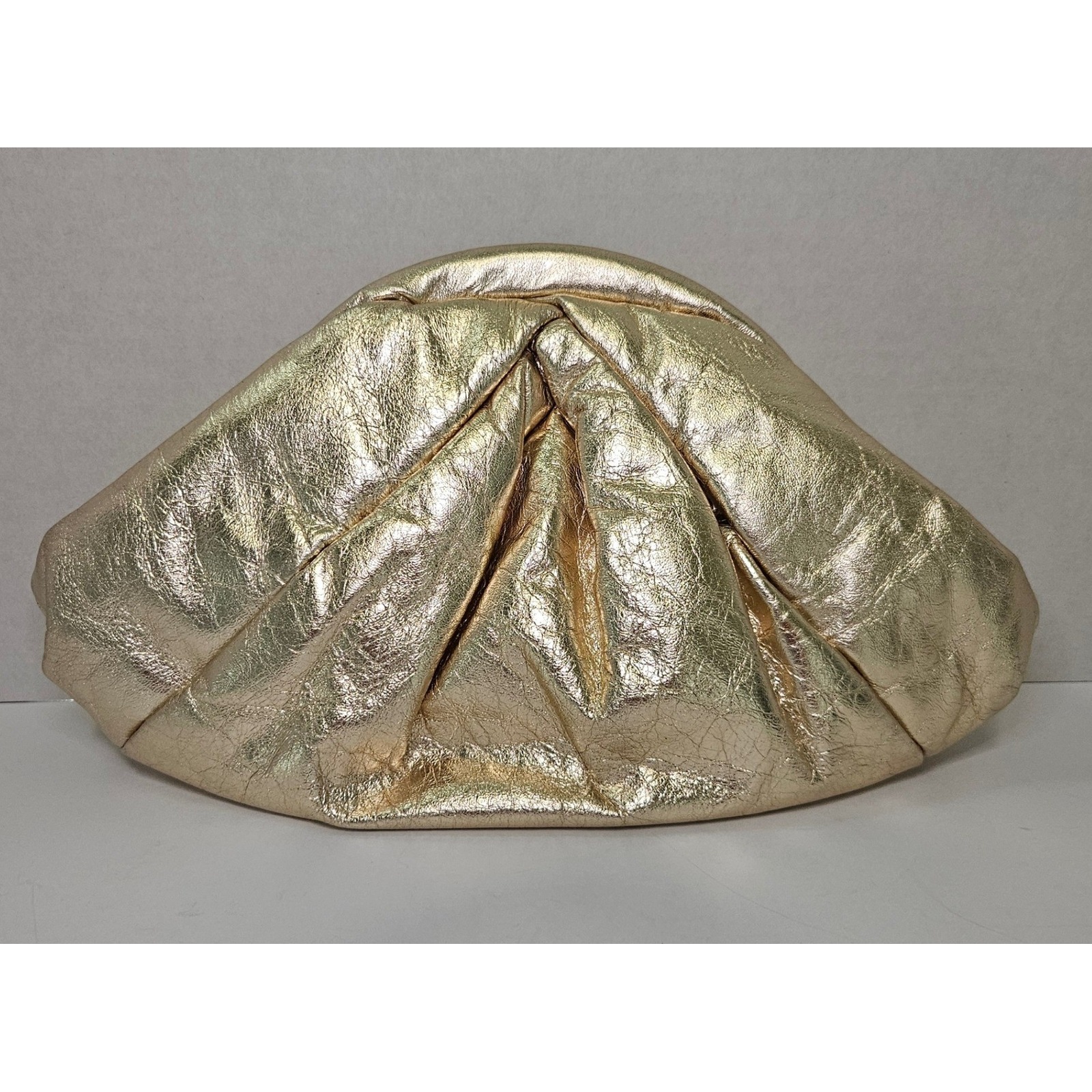 Park Avenue International Vintage 80s Gold Metallic Leather Pouch Clutch Bag Usa